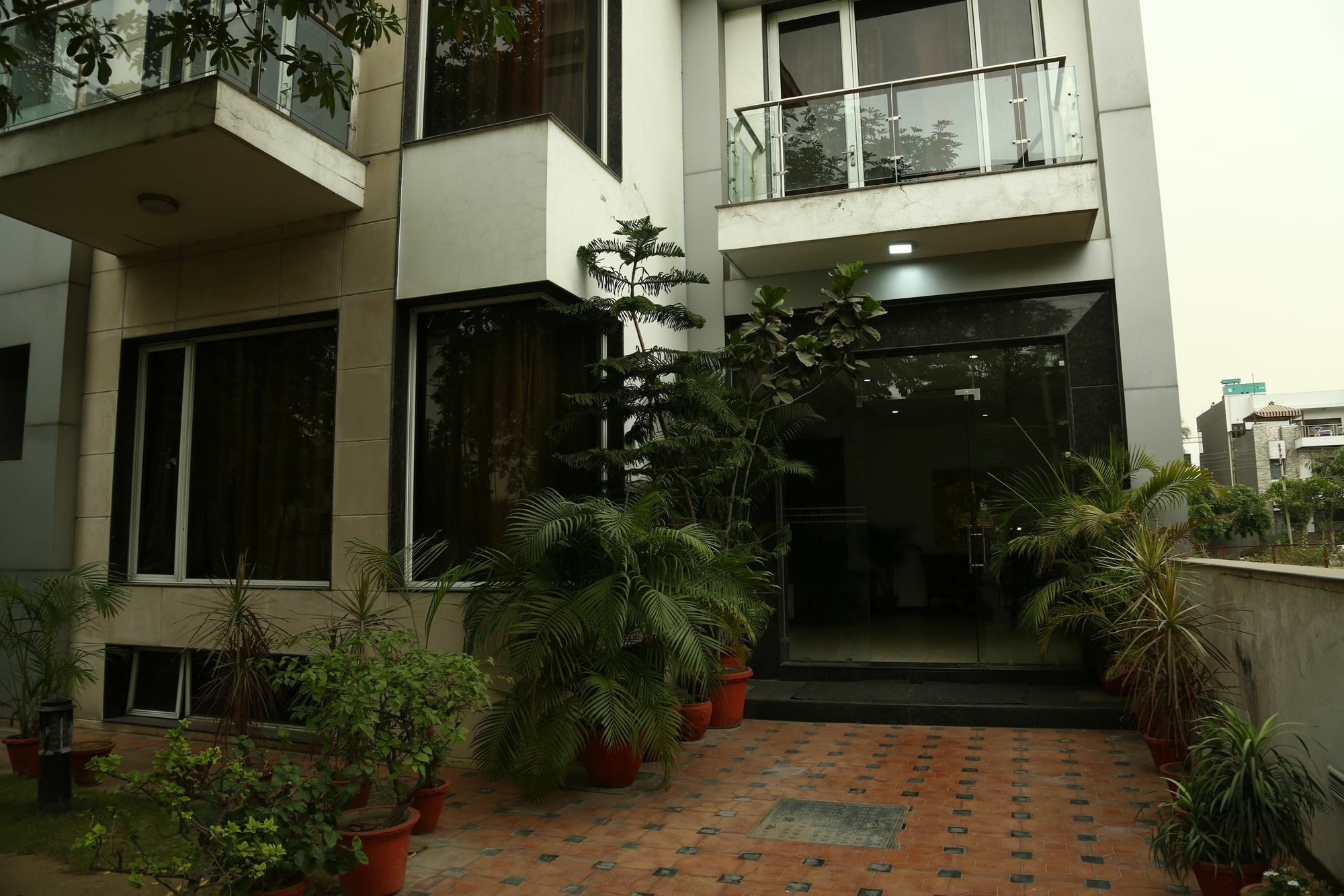 Imperial Apartments Huda City Gurgaon Exterior photo